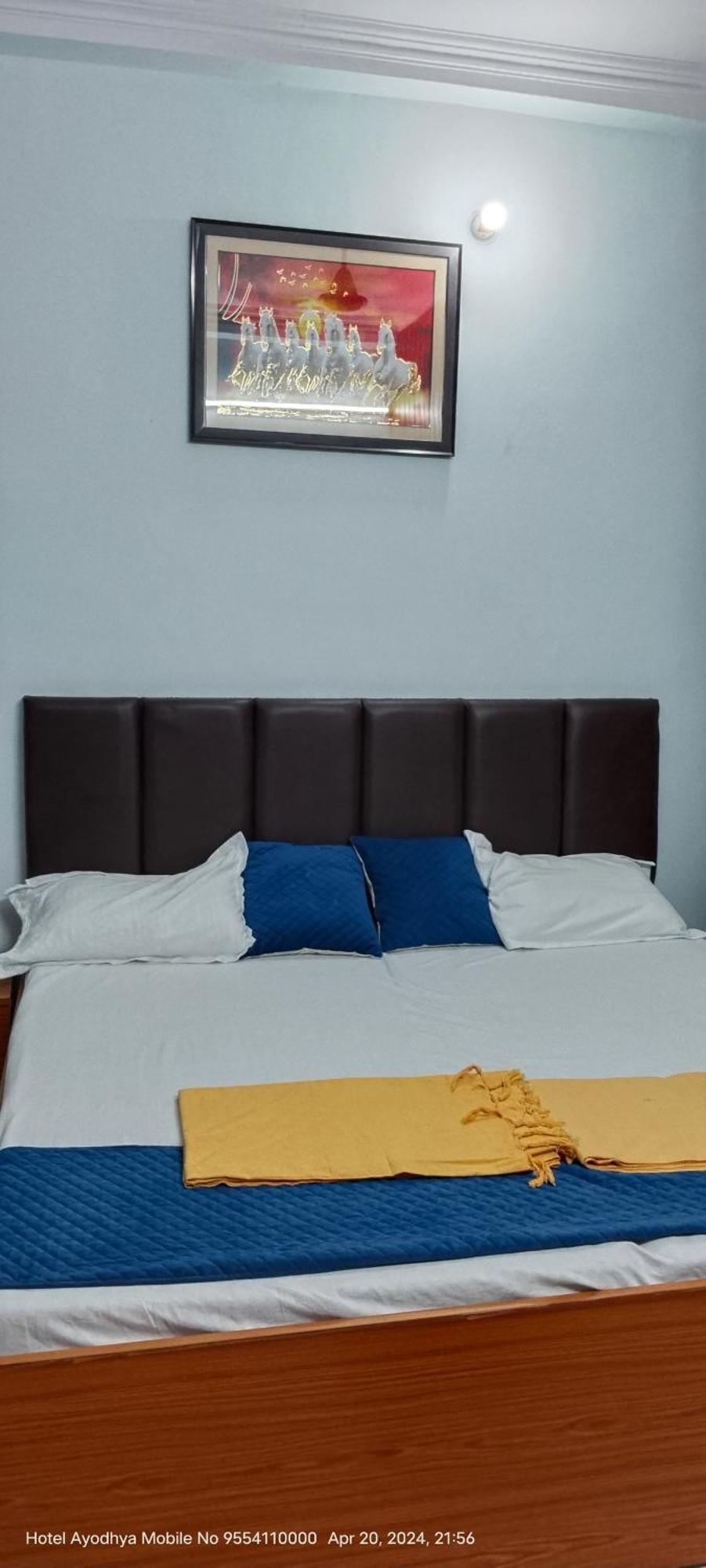 Hotel Ayodhya Paying Guest Exterior photo